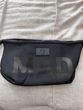 Black Men’s toiletry Bag – Streamlined Everyday Carry